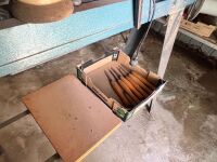 Wood lathe with tools - 5
