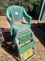 Plastic chairs + folding chairs