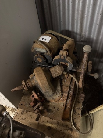 Vintage adjustable sharpening grinder
