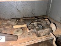 Hand cranked metal shears/rollers - 3