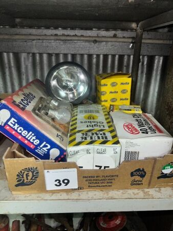 Box of light bulbs etc