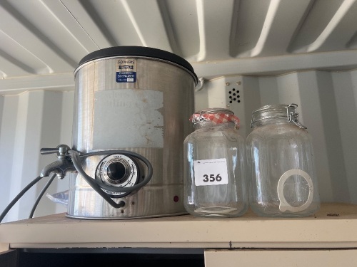 VACOLA preserving steriliser and bottles