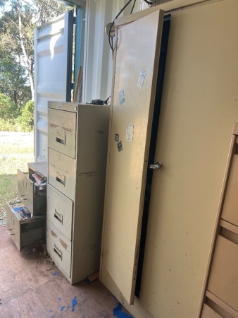 2x metal filing cabinets
