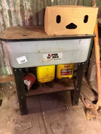 Parts washer