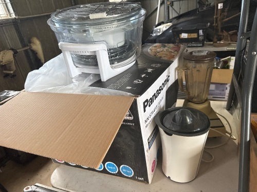 Mixed Lot of Kitchen Appliances