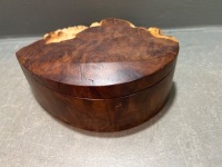 Hand-Crafted Wooden Serving Bowl/Sculpture with Leather Signed Wolf Belt - 4