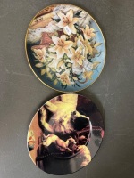 Mixed Lot of Collectable Plates - 2