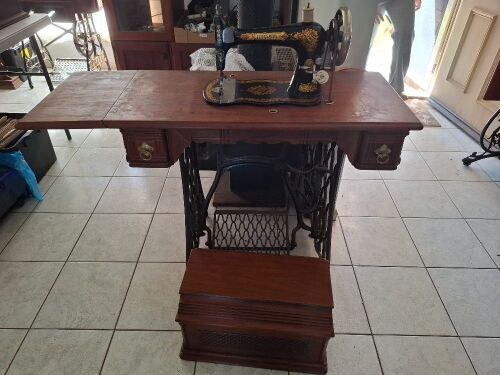 Singer Treadle Sewing Machine - With Cover