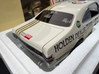 1969 Holden Monaro HT GTS350 #43D Peter Brock HDT - Hardie-Ferodo 500 - 2583/6000 - AUTOart - 86962 - Certificate Signed Peter Brock/Flyer signed Harry Firth PBC - 4
