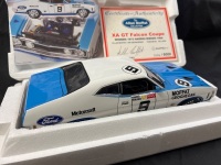 1973 Ford Falcon XA GT Hardtop #9 Moffat/Geoghegan - Winner - Hardie-Ferodo 1000 - 2404/6000 - AUTOart - 87313 - Certificate Signed Allan Moffat - 7