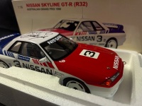 1990 Nissan Skyline GT-R (R32) #3 J.Richards/M.Skaife - Ansett Airfreight Challenge Aust GP - 0281/0504 - AUTOart - 89077 - Car Roof Signed Jim Richards & Mark Skaife [Rollover Car] - 3