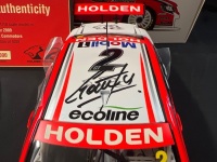 2009 Holden Commodore VE #22 Garth Tander - Holden Racing Team - ATCC - 0500/1000 - Classic Car - 18382 - Car Signed Garth Tander - 4