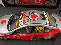 2010 Holden Commodore VE# 888 Craig Lowndes / Mark Skaife - Holden Special - .. / 0500 - Classic Car - 18440 - Car Signed Craig Lowndes & Mark Skaife - 4