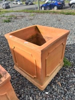 2 x Square Terracotta Pots - 3