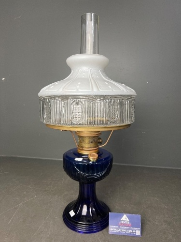 Aladdin Cobalt Blue Lincoln Drape Oil Lamp
