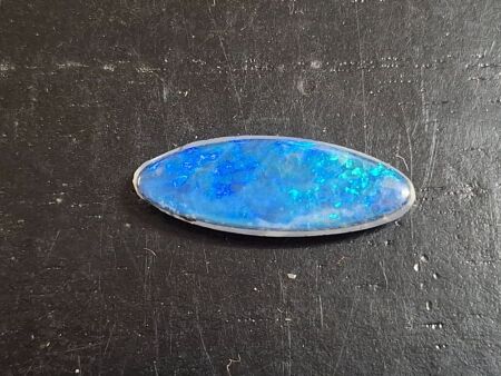 Black Opal Shield Shape - Blue/Purple
