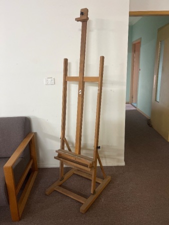 Large Artist Easel - REMOVED BY VENDOR
