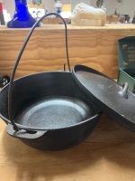 Cast Iron Camp Oven - 2