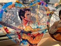 2 x Decorative Elvis Presley Stained-Glass Style Suncatchers - 2