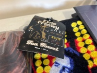 Elvis Themed Tote Bag, 2 x Towels and Tea Towel - As New - 4