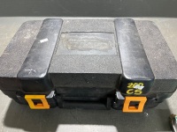 GMC Electric Orbital Sheet Sander and Sturdee Socket Set - 4
