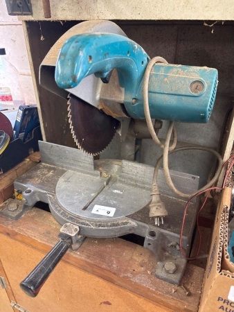 255mm Makita miter saw