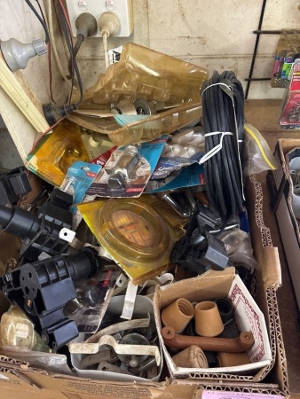 Box of cabinetry items
