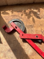 1/2 inch copper pipe bender - 2