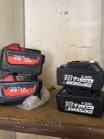4x rechargeable batteries - 2