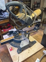 Slide compound mitre saw 250 mm - 2