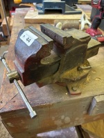 Steel 4 inch vice - 2