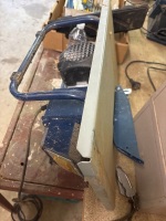 Tile cutter