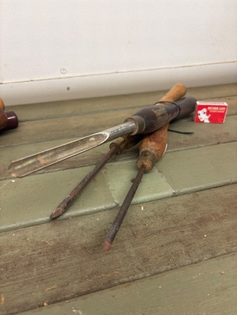 3 lathe tools