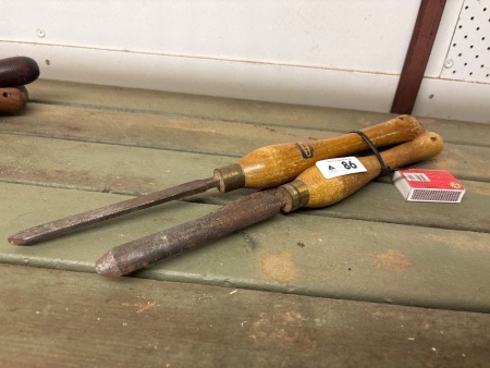 3 lathe tools
