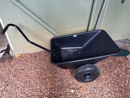 Poly garden barrow