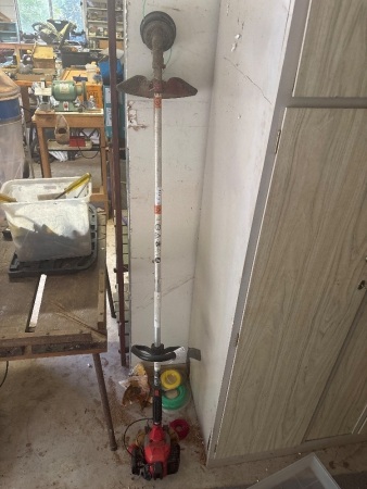 Mitsubishi whipper snipper TL26