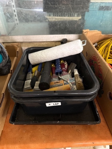 Painting items