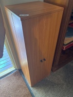 Cd stand