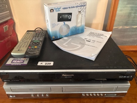 DVD recorder plus vhs to video set