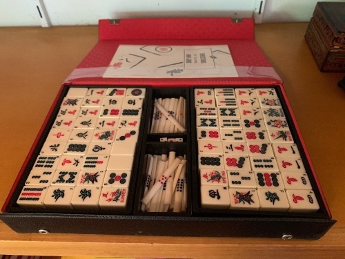 Bamboo Bottomed Mah Jong Set in Case