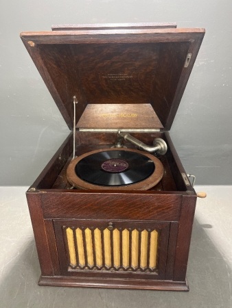 1920s Timber Cased Hand Cranked Gramophone