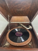 1920s Timber Cased Hand Cranked Gramophone - 4