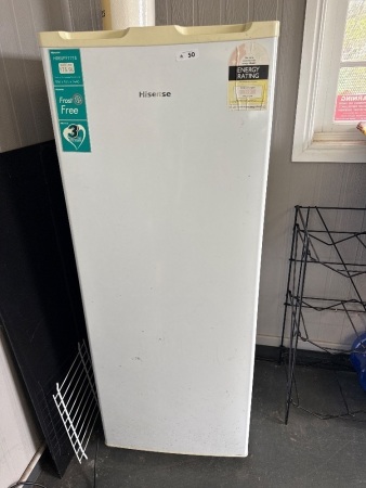 HISENSE 175.9L upright freezer