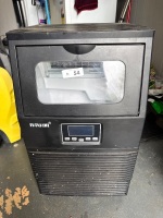 MAXKON commercial ice making machine