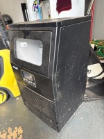 MAXKON commercial ice making machine - 2