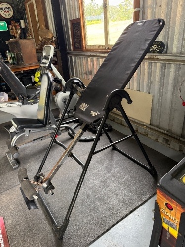 TEETER Hangups gravity inversion table