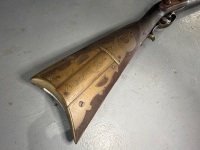 Antique Warrenter flintlock rifle with incised brass decorative fittings on the butt - 5