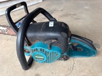 MAKITA EA4300F two-stroke chainsaw - 2