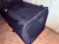 Collabsable canvas/mesh pet carrier/crate - 3