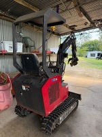UME15 1.5t Clawler Excavator with 2x trencing buckets, borer attachment, auger, and rake - 3